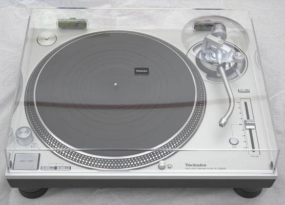 レコードプレーヤーターンテーブル買取
